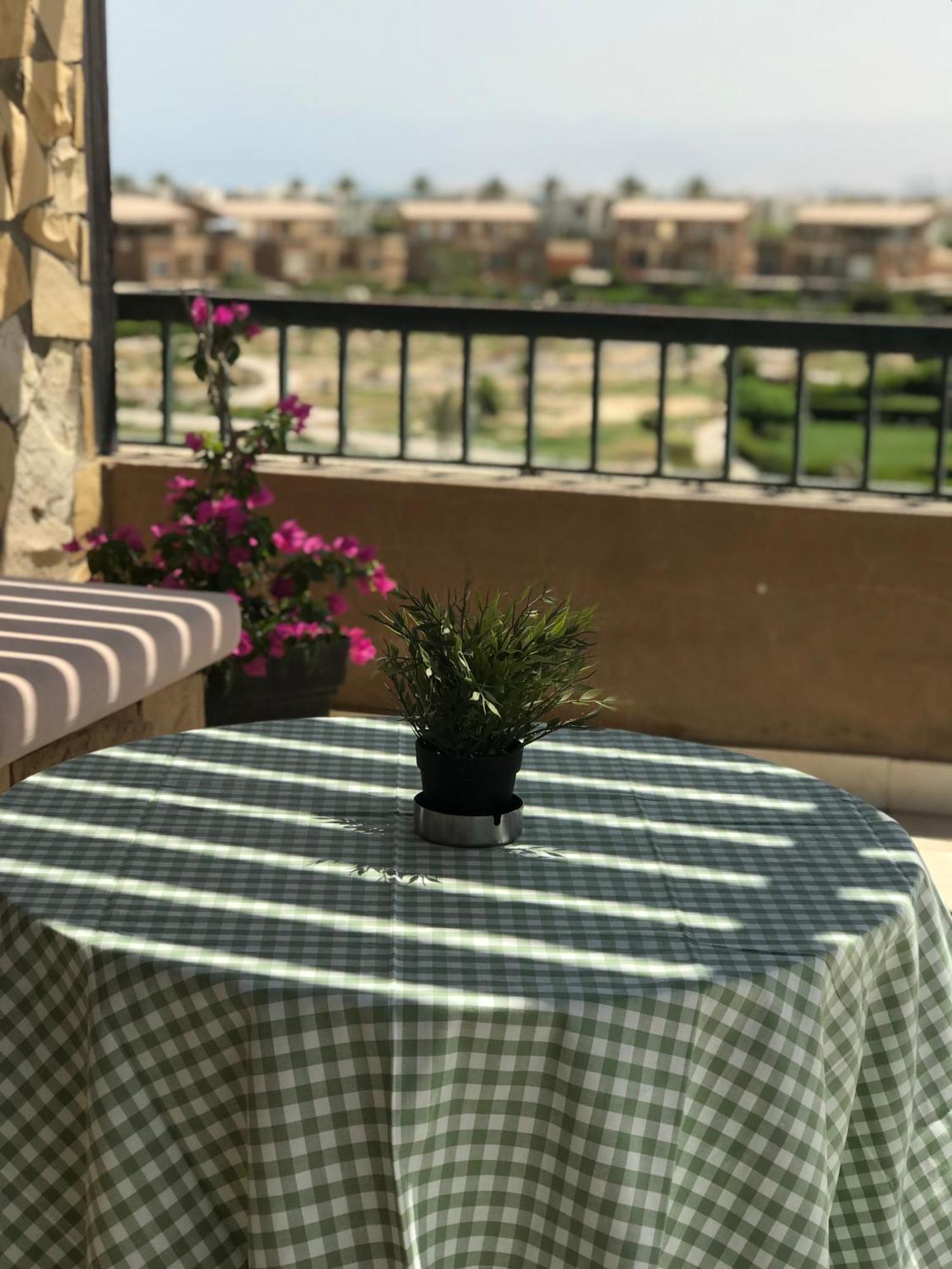 Chalet Marina Wadi Degla Families Only Pool View 2Nd Floor 6 Adults Айн Сохна Екстериор снимка